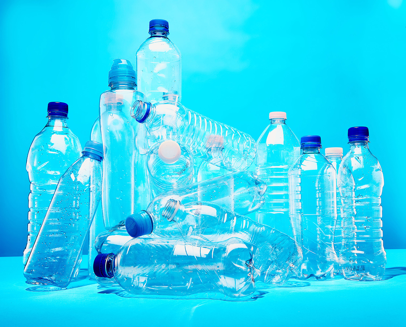 Plastic Water Bottles: Your guide to ditching single-use plastic